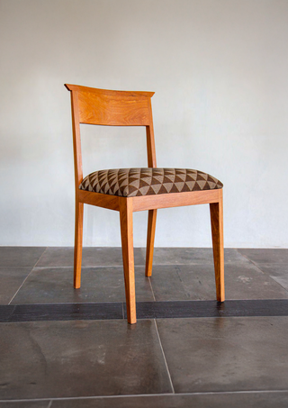 AKAN CHAIR