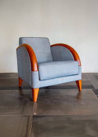 MANDINGO ARMCHAIR